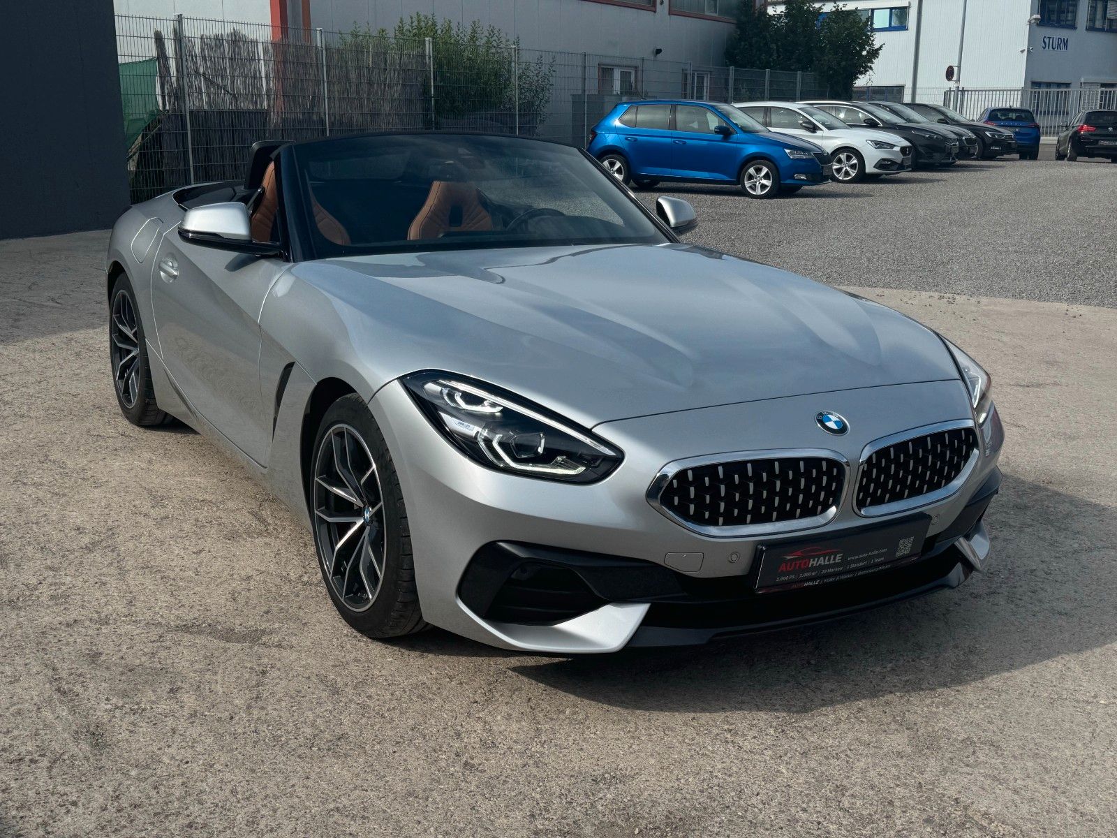 Fahrzeugabbildung BMW Z4 sDrive 20i Sport Line Tempo HiFi LCP LHZ SHZ
