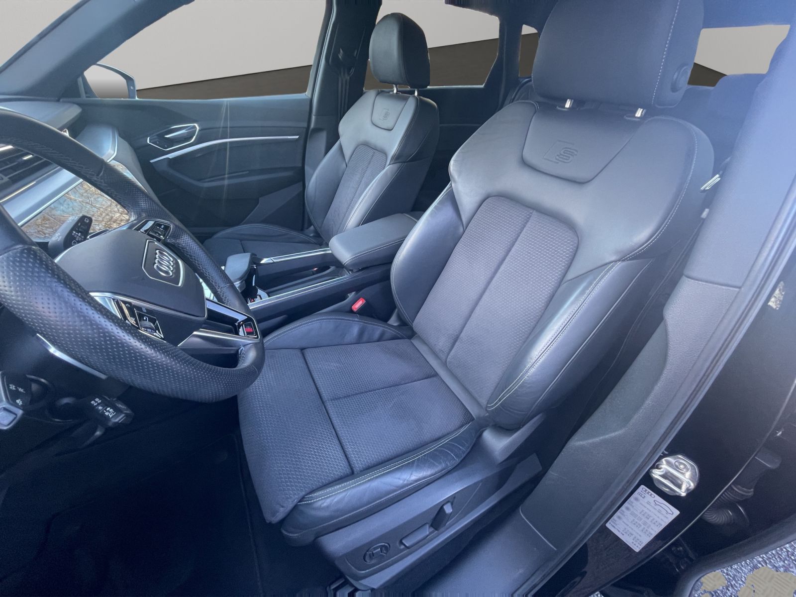 Audi e-tron - Bild 12