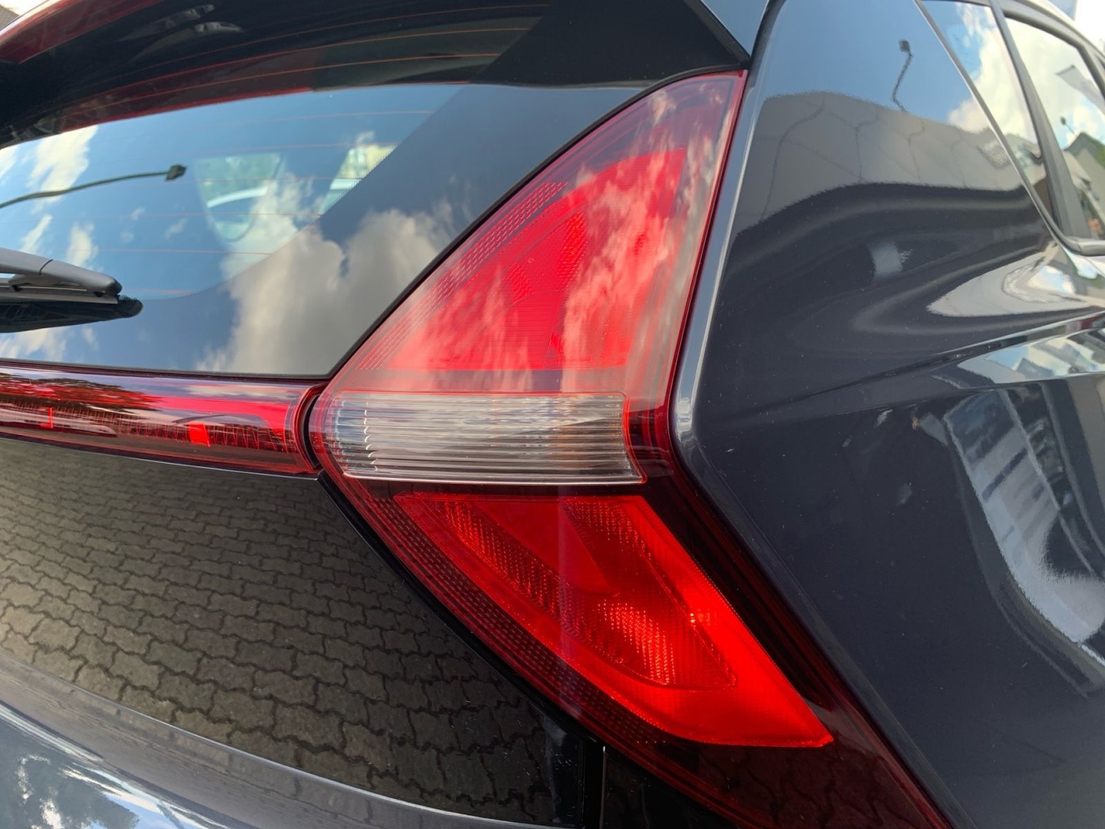 Fahrzeugabbildung Hyundai Bayon 1.0 T-GDI Select Navi Allwetter Klima