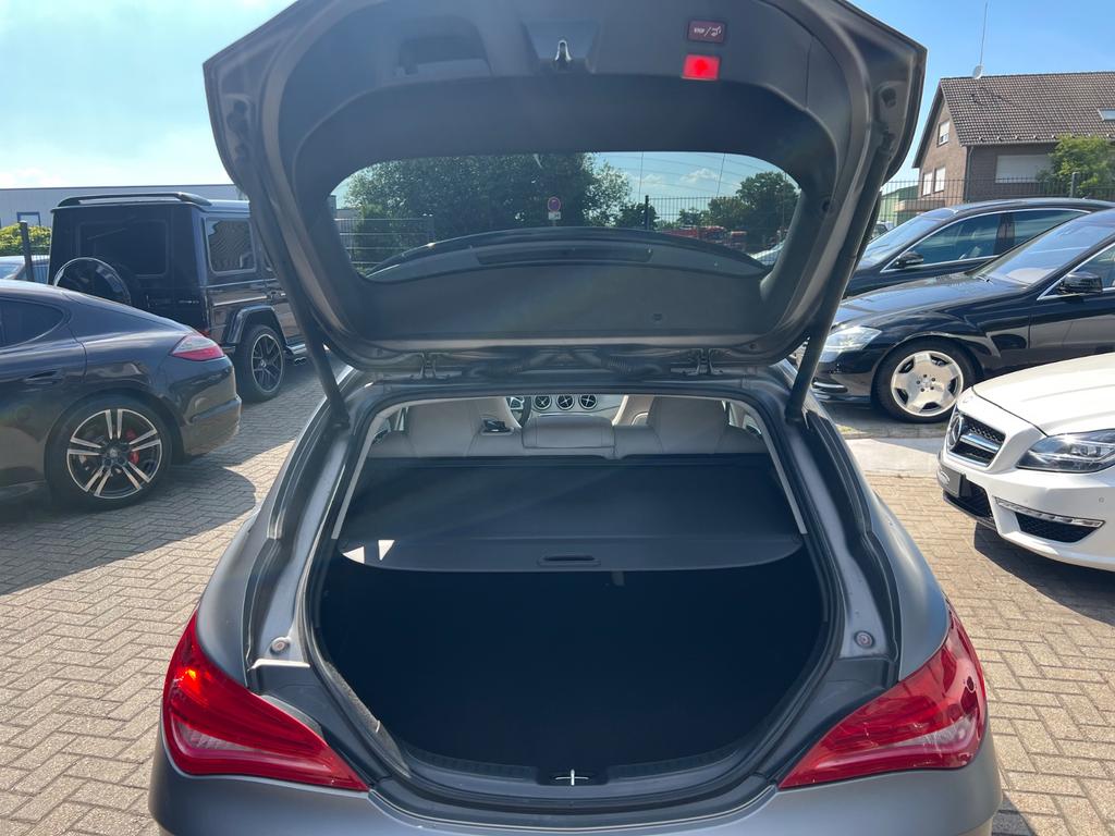 Mercedes-Benz CLA 45 AMG