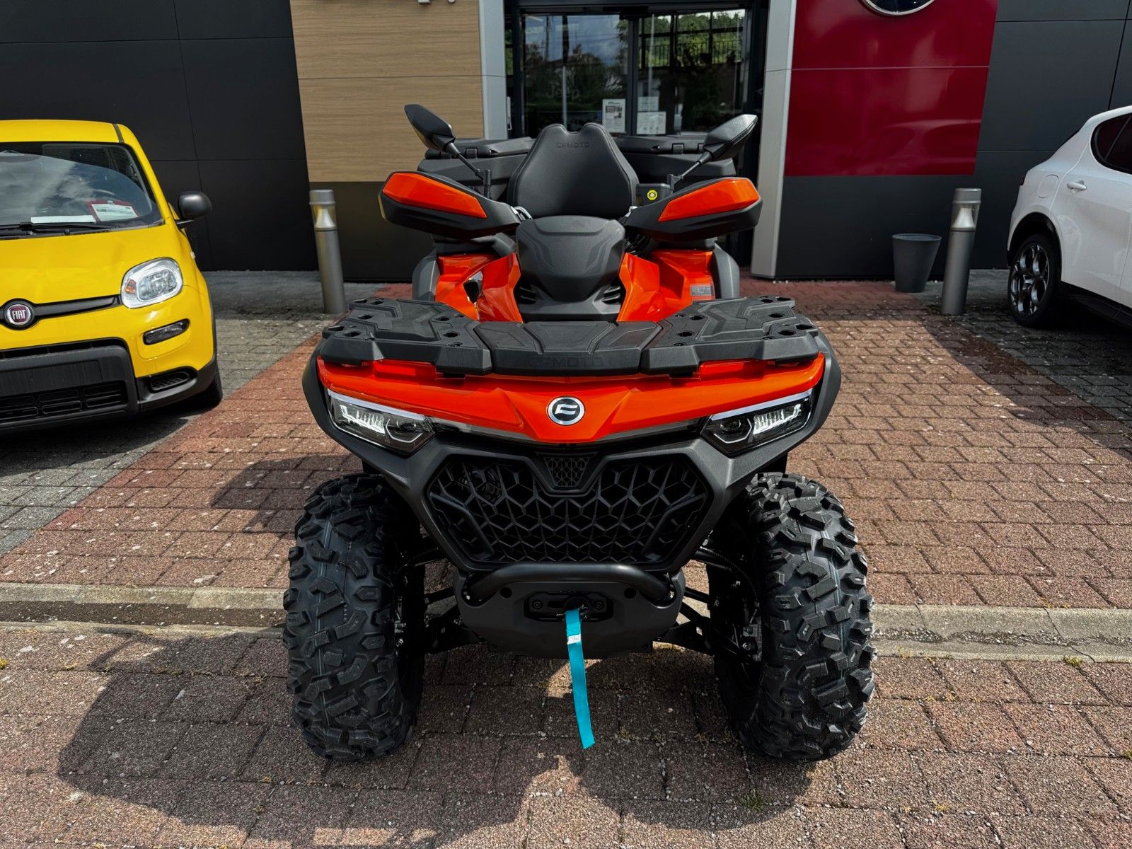 Fahrzeugabbildung CFMOTO CForce 1000 Touring ABS Lava Orange