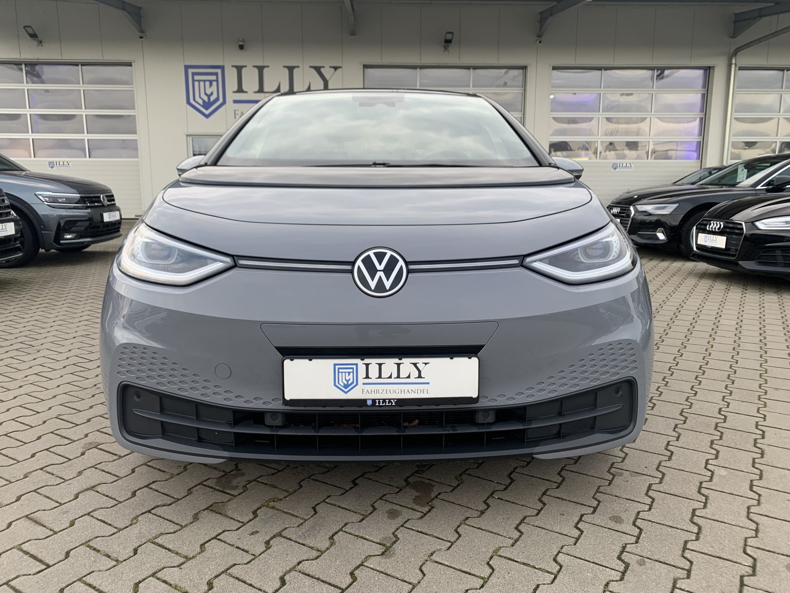 Fahrzeugabbildung Volkswagen ID.3 Pro Performance 150 kW Tech*LED-Matrix*pano