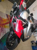 Suzuki Gsx r k7 - SUZUKI GSX R K7