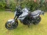 BMW F900R - BMW R 90