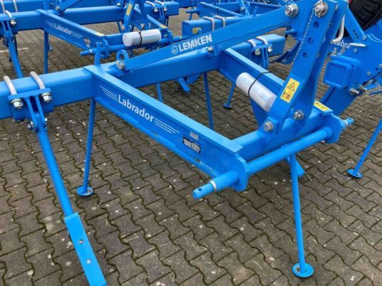 Lemken Labrador 160