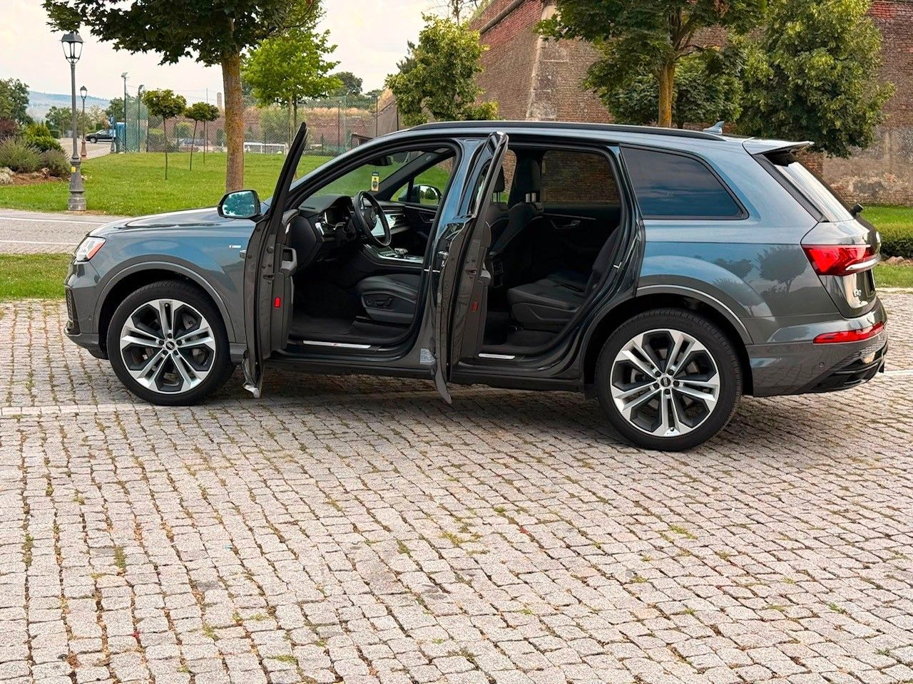 Audi Q7 55 TFSI quattro S line 7Sitzer Kamera Memory foto 2