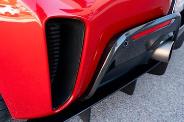 صورة مصغرة 23 لـ 2019 Ferrari 488 PISTA