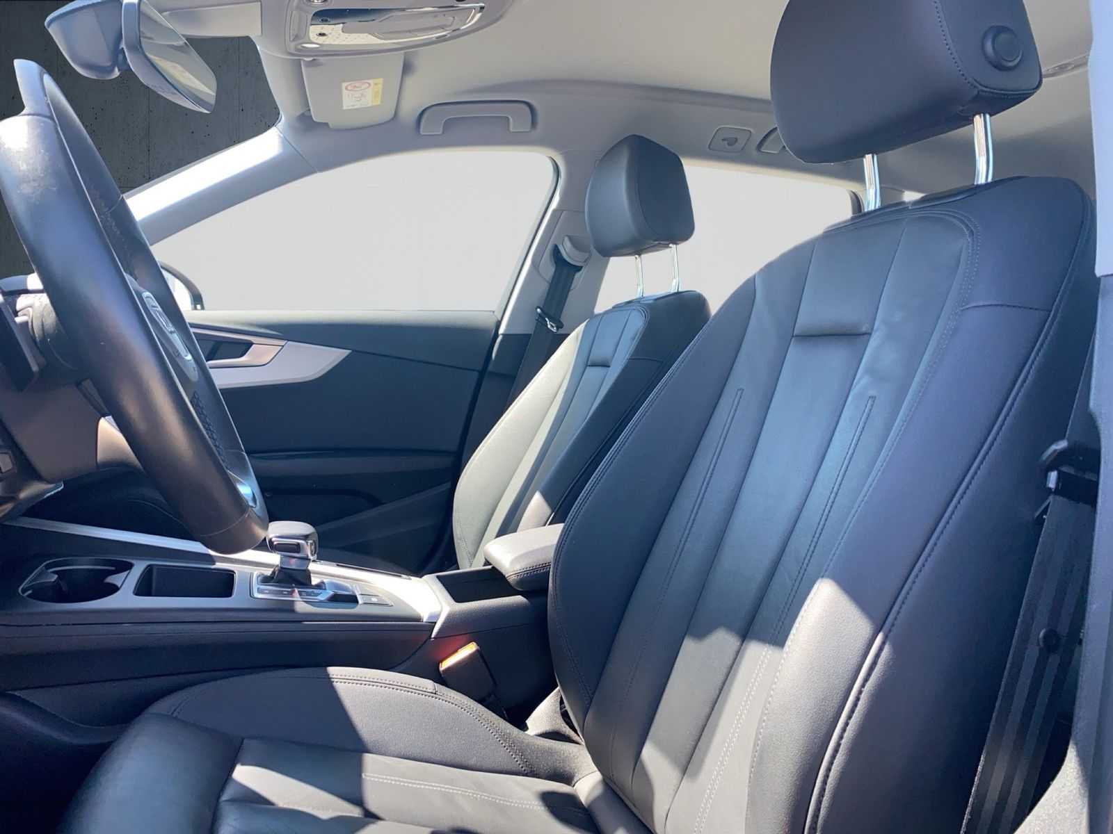 Audi A4 - Bild 9
