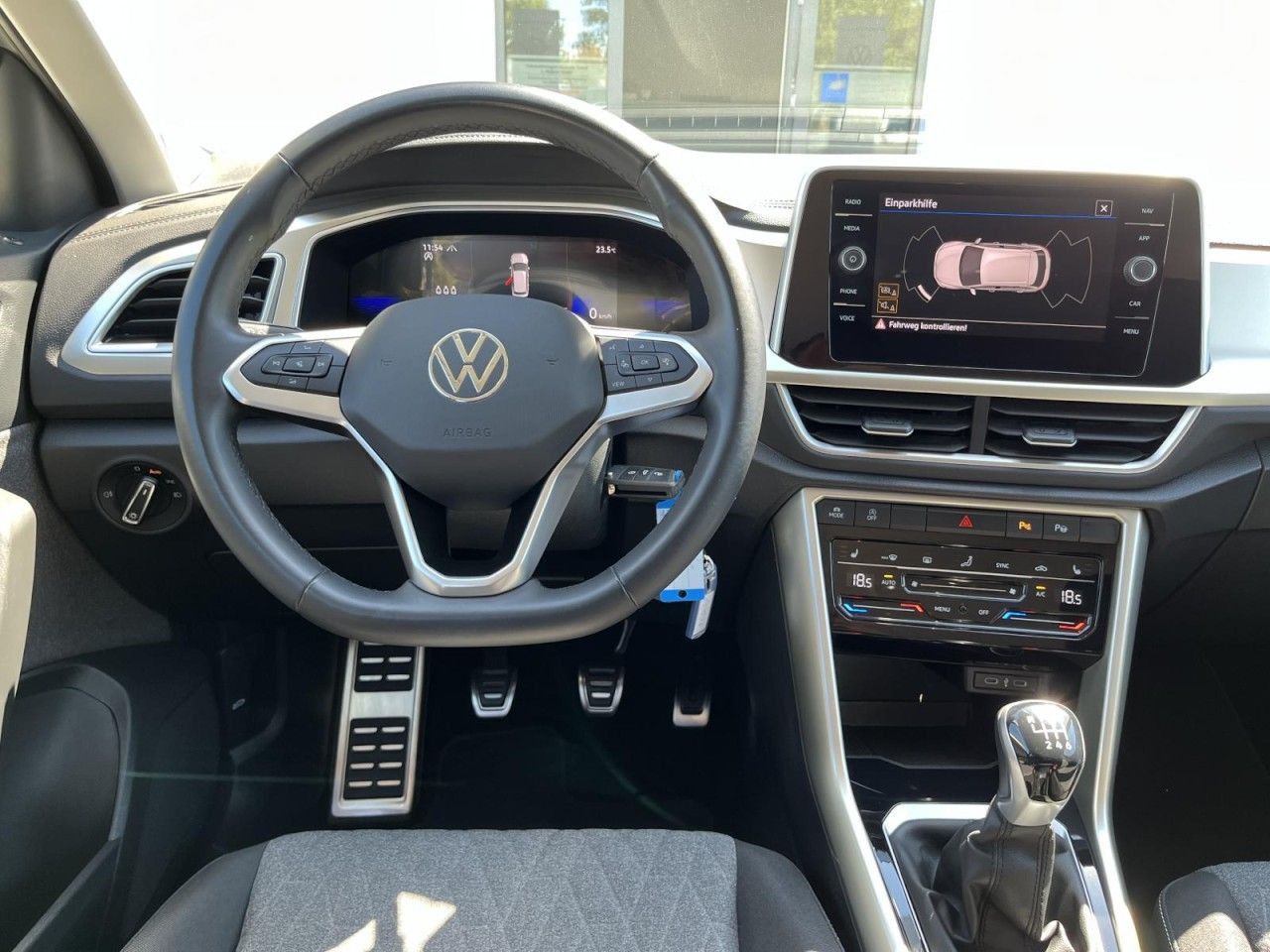 Volkswagen T-Roc - Bild 15