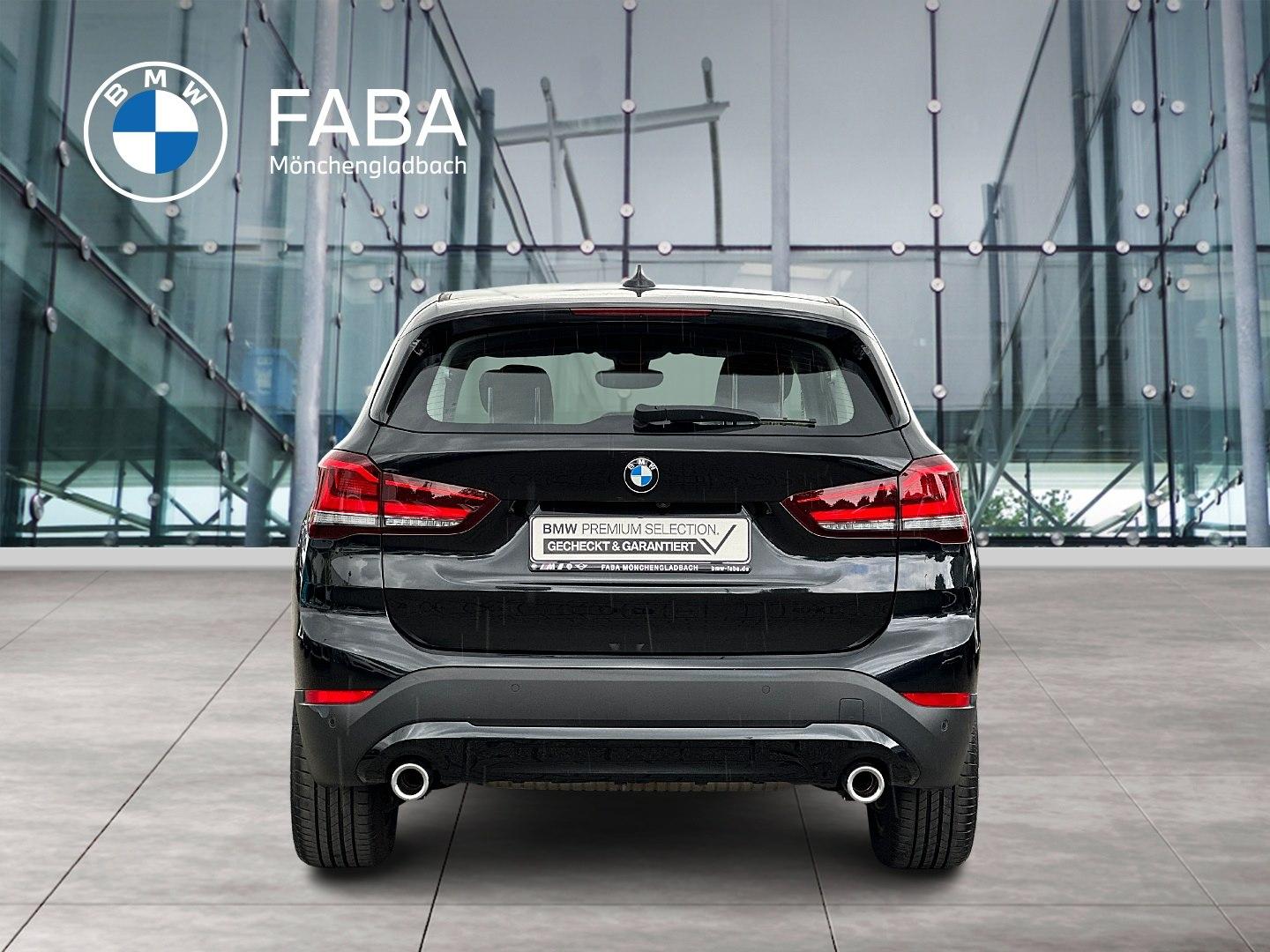 BMW X1 sDrive20i Advantage DAB LED RFK Navi Shz PDC