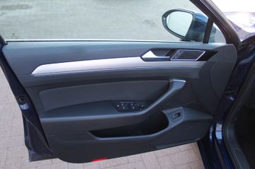 Volkswagen Passat Variant - 8