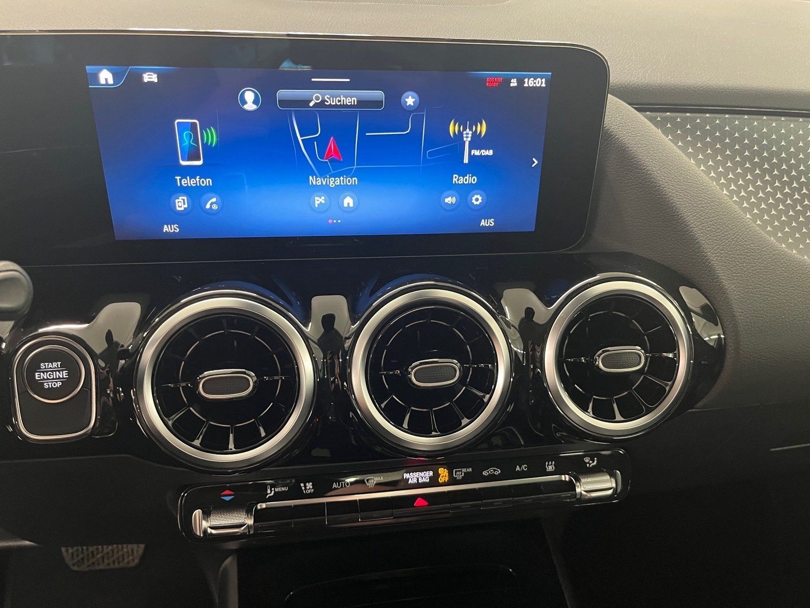 Fahrzeugabbildung Mercedes-Benz GLA 250 e Progressive*LED*Kamera*Easy-Pack*11kW*