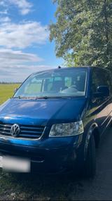 Volkswagen T5 Multivan  mit 2 Schiebetüren - : Van, mit Schiebetür