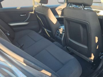 BMW 318 - 11