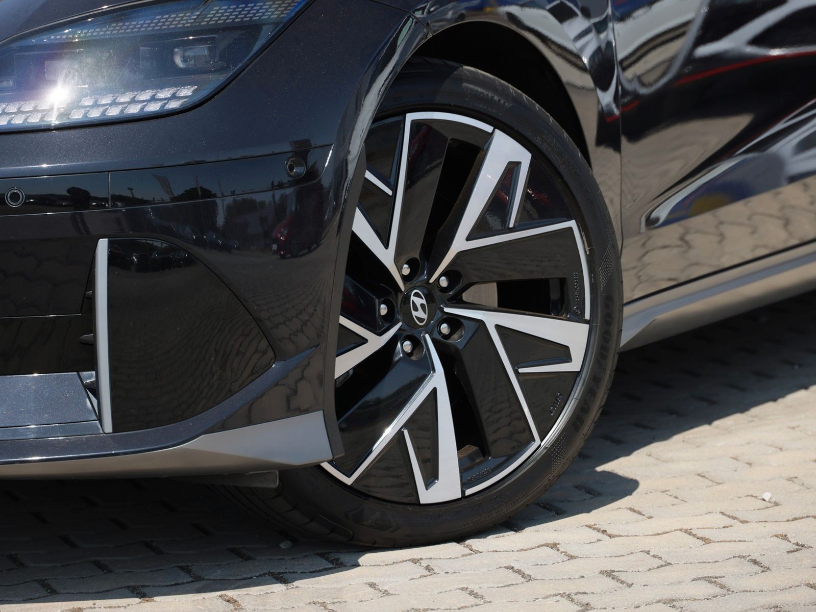 Hyundai IONIQ – Bild 15