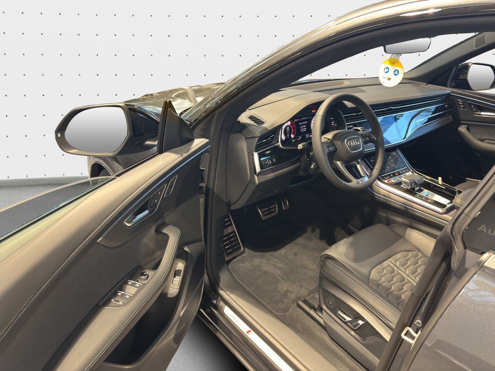 Audi RSQ8 - Bild 13