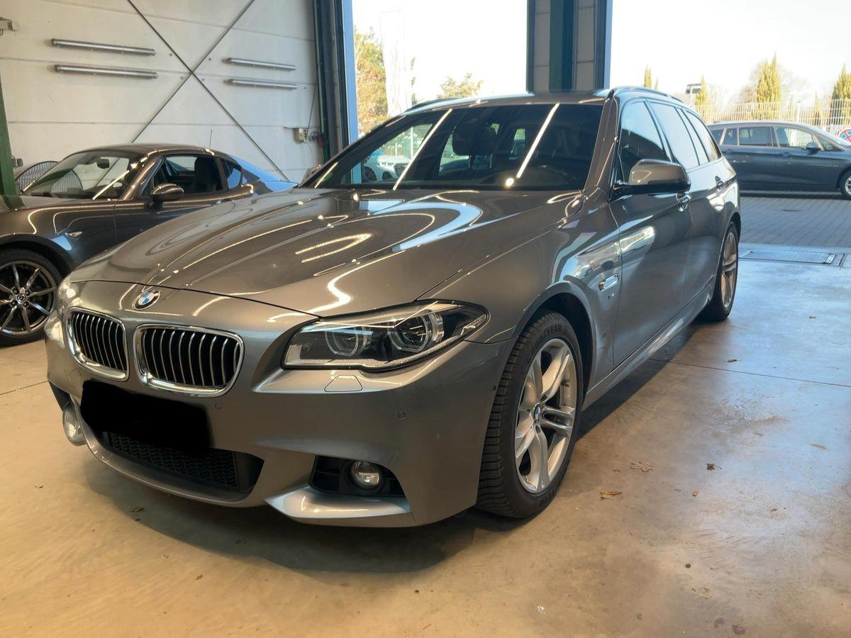 BMW 520d xDrive Touring. M SPORT LED  LEDER PANO Aut