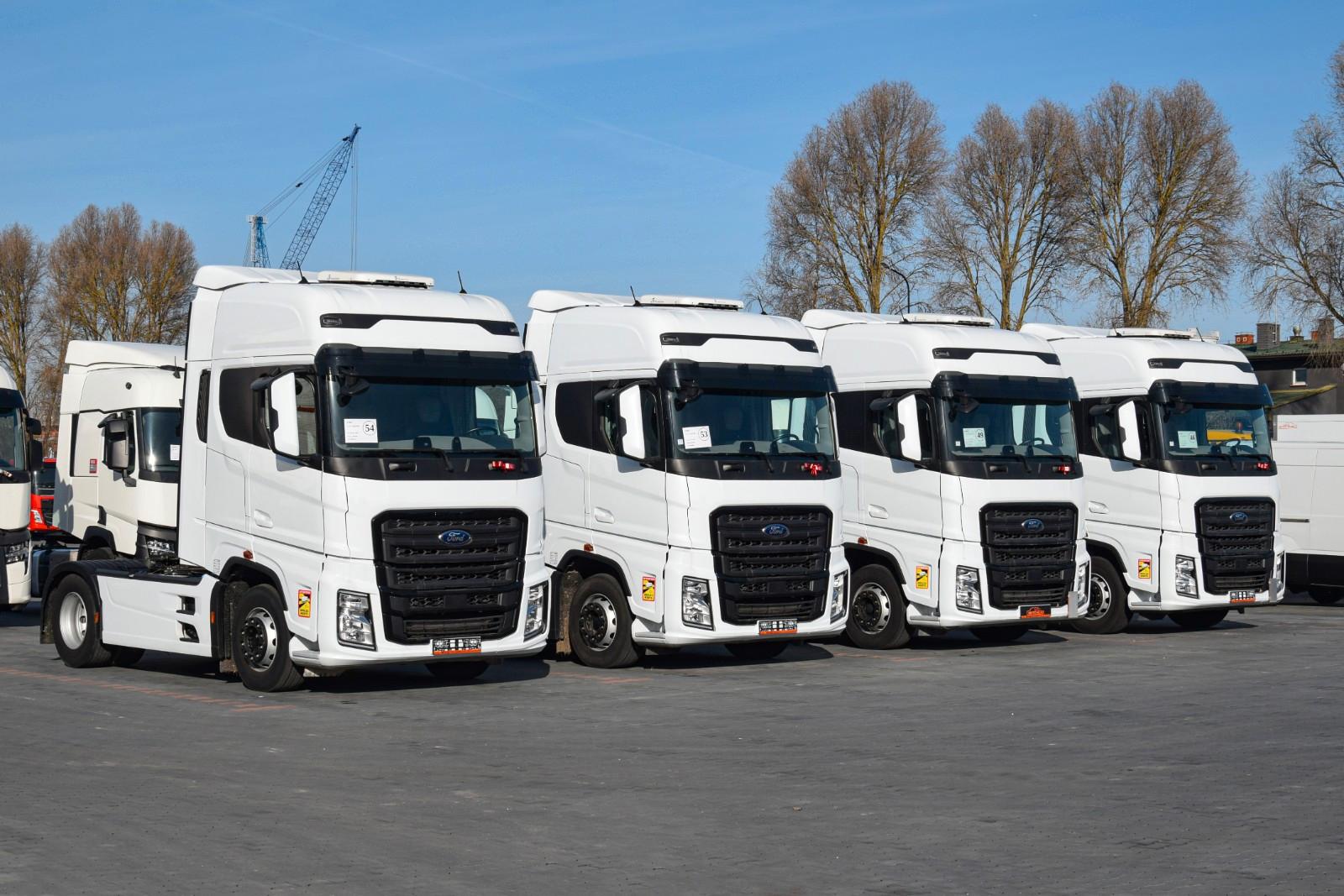 Ford F-MAX 500 / RETARDER / CLIMA / 2 TANKS / 2023