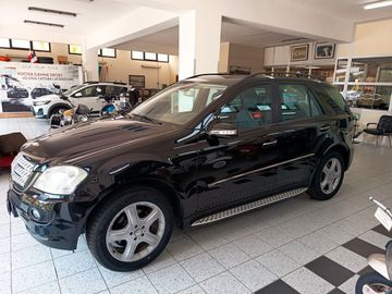 Mercedes ML 320 - 8