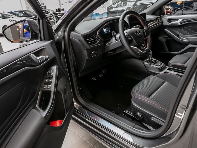 Ford Focus 1.0 ST-Line Kamera Parkautomatik Navi ACC