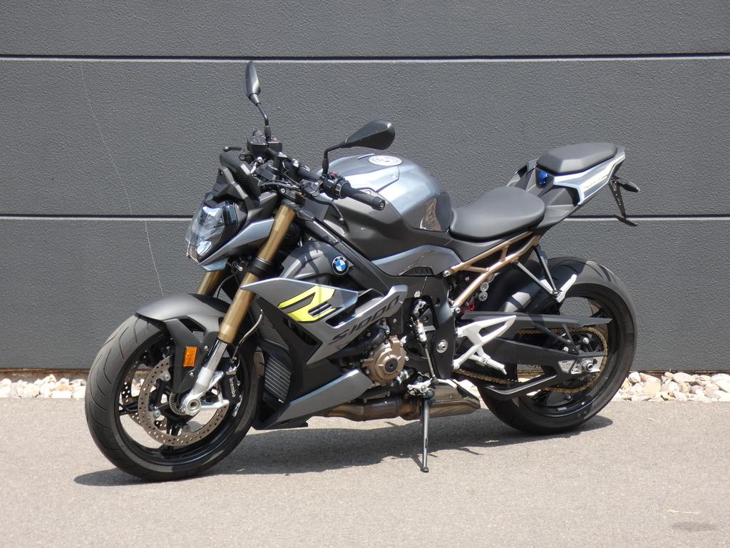 BMW S 1000 R Scheckheftgepflegt
