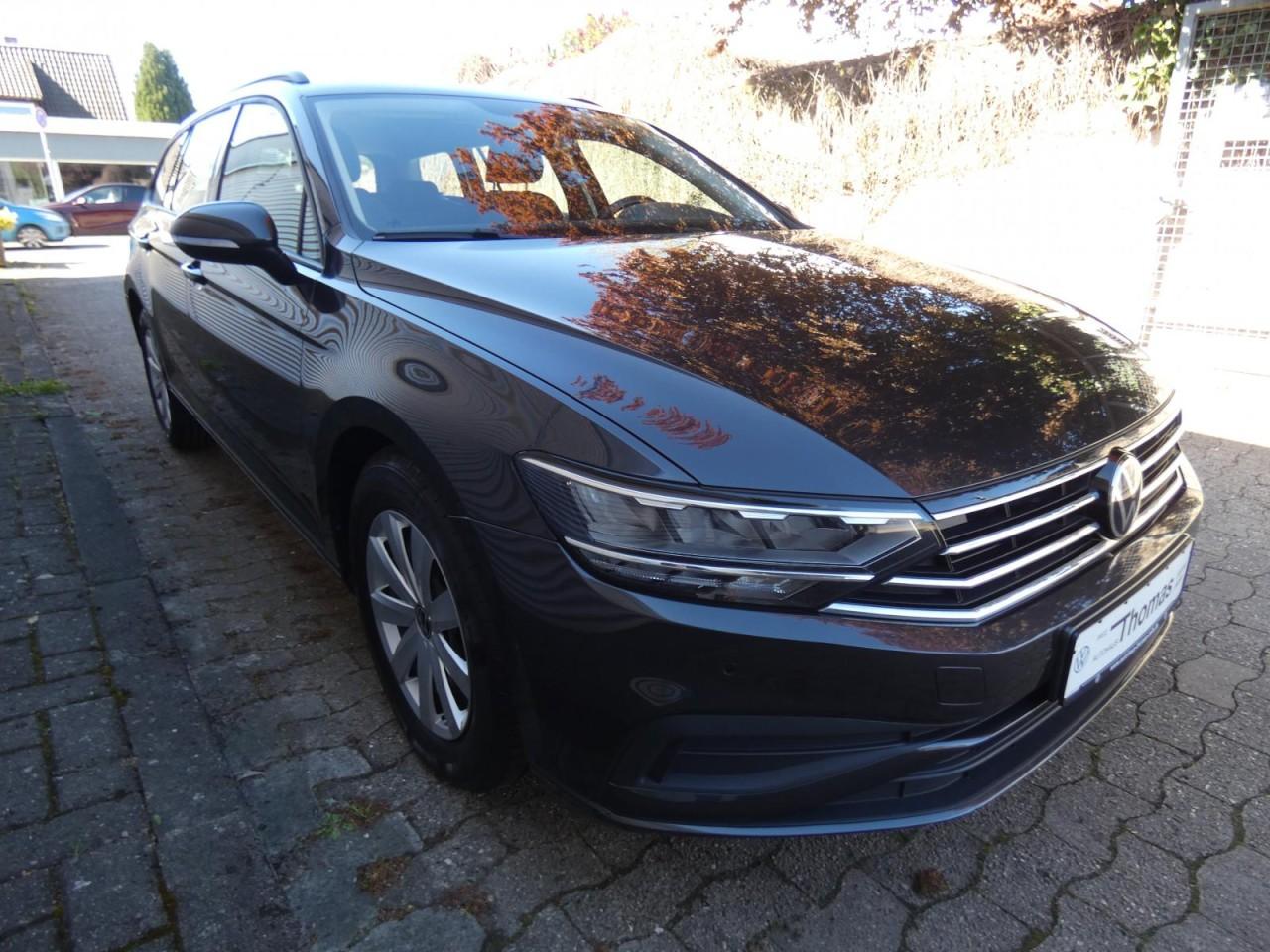 Volkswagen Passat Variant 2.0 TDI LED Navi SHZ RKamera PDC 