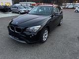 BMW X1 20 d sDrive Automatik Navi AHK