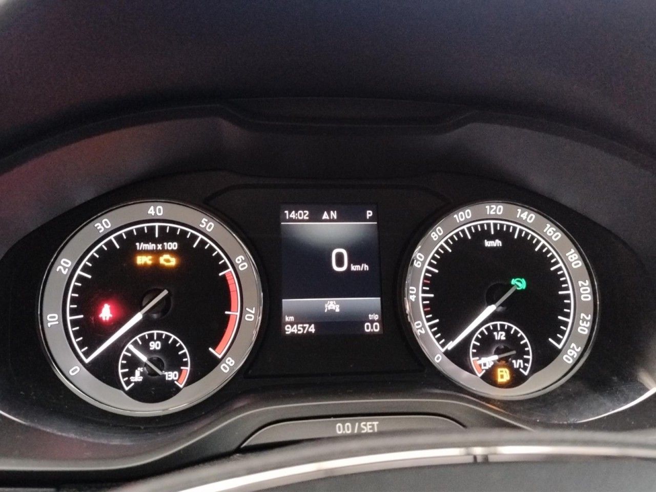 Karoq Style 1.5 TSI DSG Klima Navi