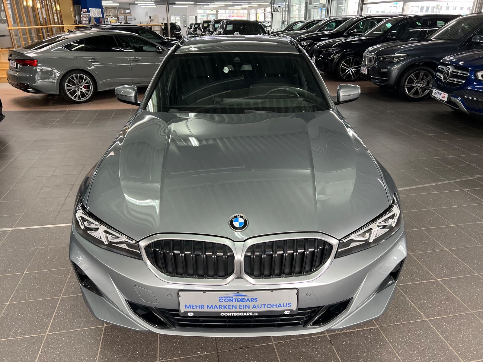 BMW 318 d Touring Driving Assistant+Parkassistent foto 3