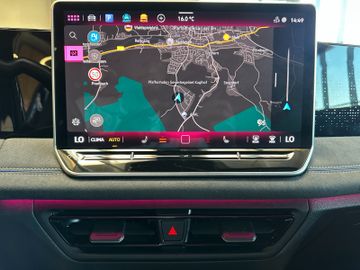 Volkswagen Tiguan *R-LINE*MASSAGE*LKHZ*ACC*CARPLAY*LED