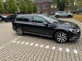 Volkswagen Passat 2.0 TSI DSG BMT Highline Highline - Volkswagen Passat in Bonn