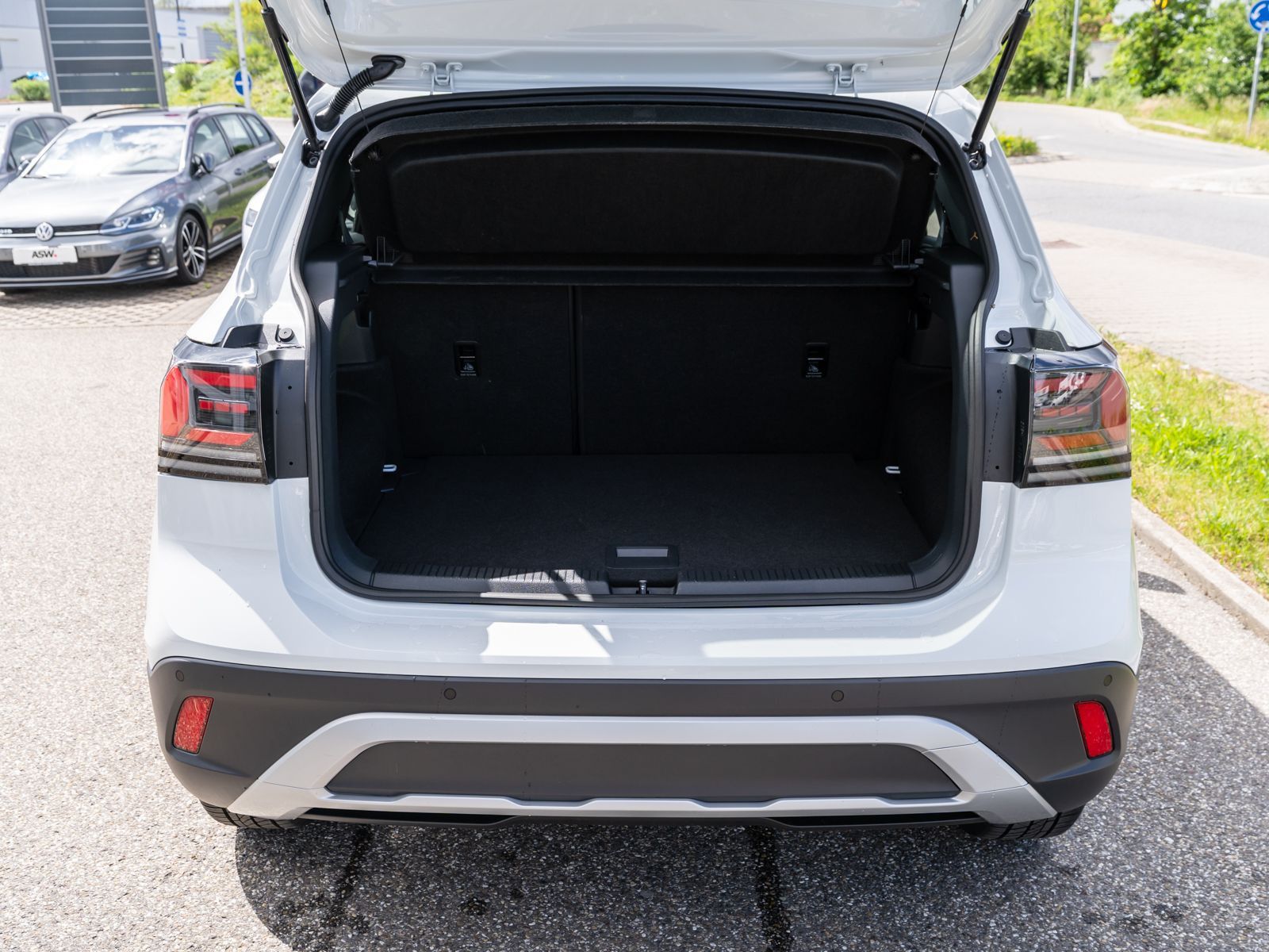 Volkswagen T-Cross - Bild 9