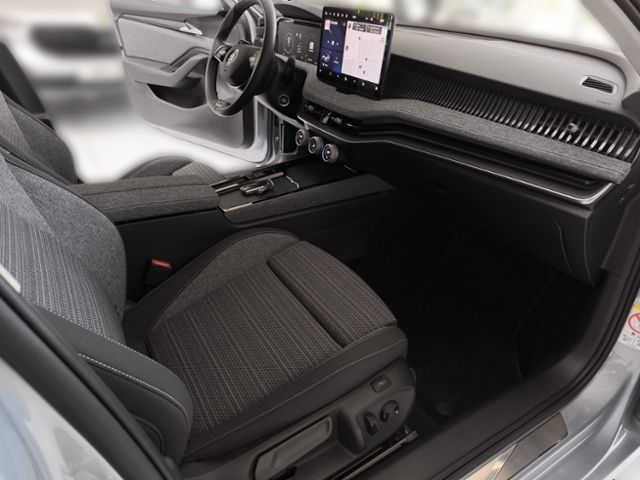 Fahrzeugabbildung SKODA Superb Combi 2.0 TDI DSG Selection AHK MATRIX NA