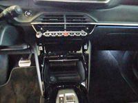 Peugeot 208 - Vorschau Bild 13