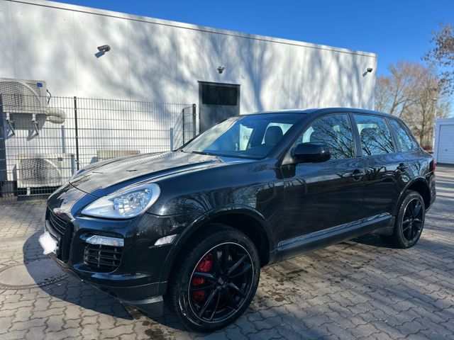 Porsche Cayenne Turbo 4.8 V8