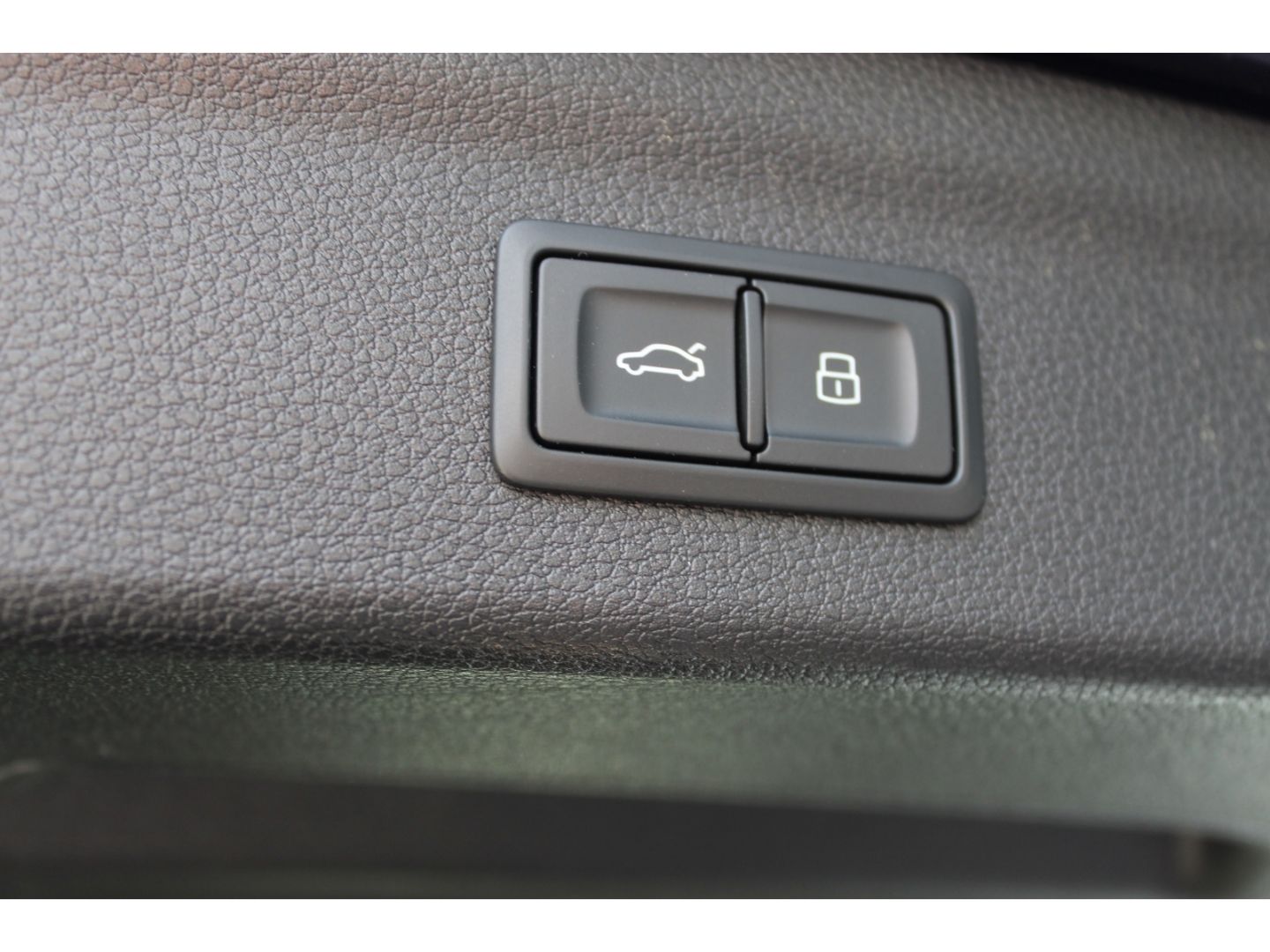 Q3 35 TFSI advanced - Navi*APP*AHK*Keyless*1.Hd!