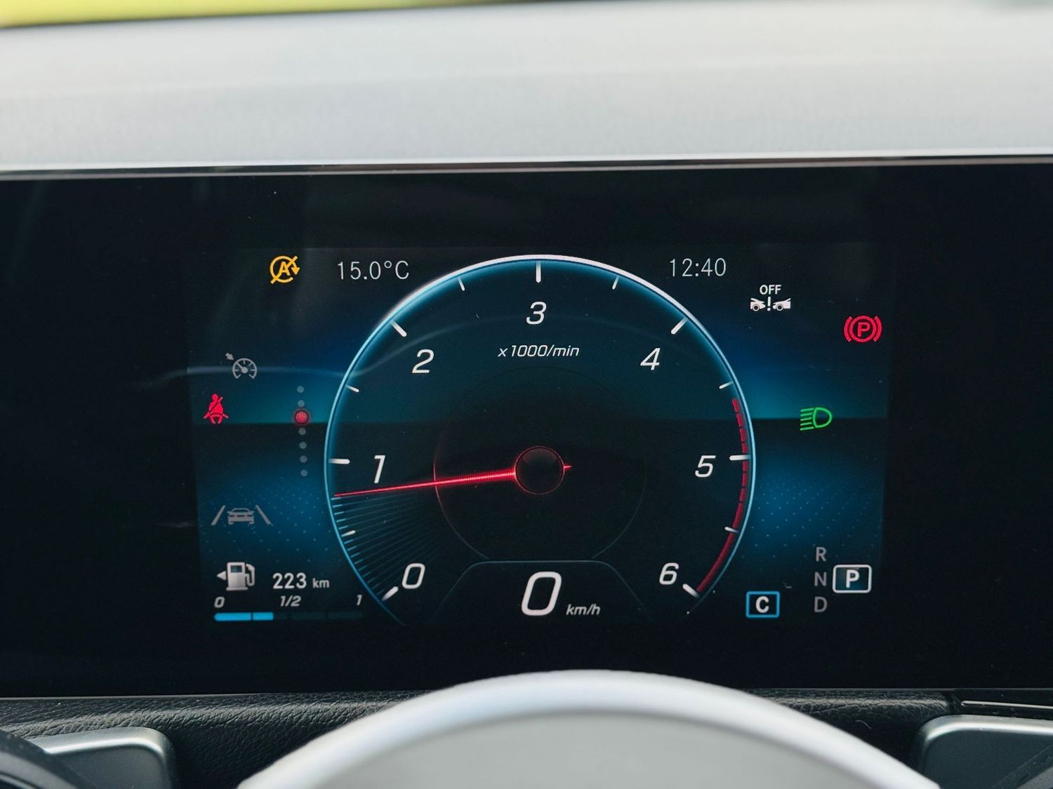 Fahrzeugabbildung Mercedes-Benz GLB 220 d PROGRESSIVE - AHK, Navi, LED, PTS, RFK