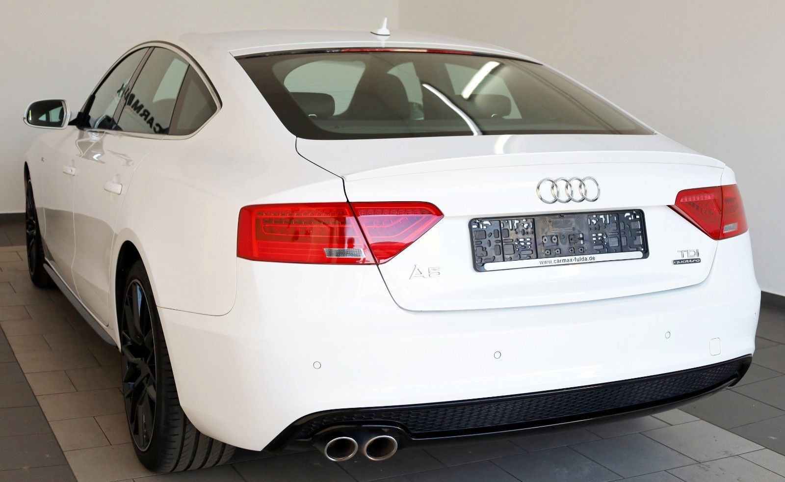Fahrzeugabbildung Audi A5 SB 2.0 TDI quattro S Line T.Leder,Navi,Xenon