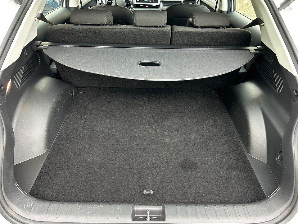 Fahrzeugabbildung Hyundai IONIQ 5 58kWh DYNAMIQ 1.HD GARANTIE LED+NAV+PDC+