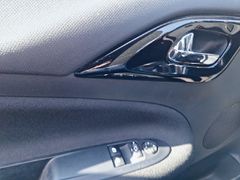 Fahrzeugabbildung Citroën DS3 SoChic VTI 120 Klimaautom. Hi-Fi, Bi-Color