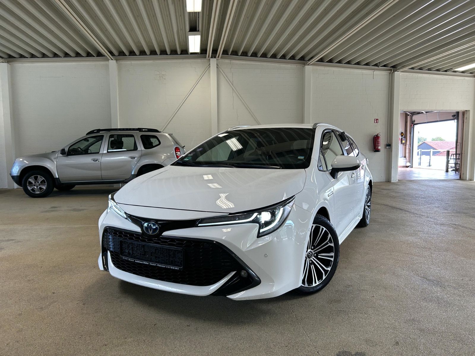 Toyota Corolla Touring Sports Hybrid Team D