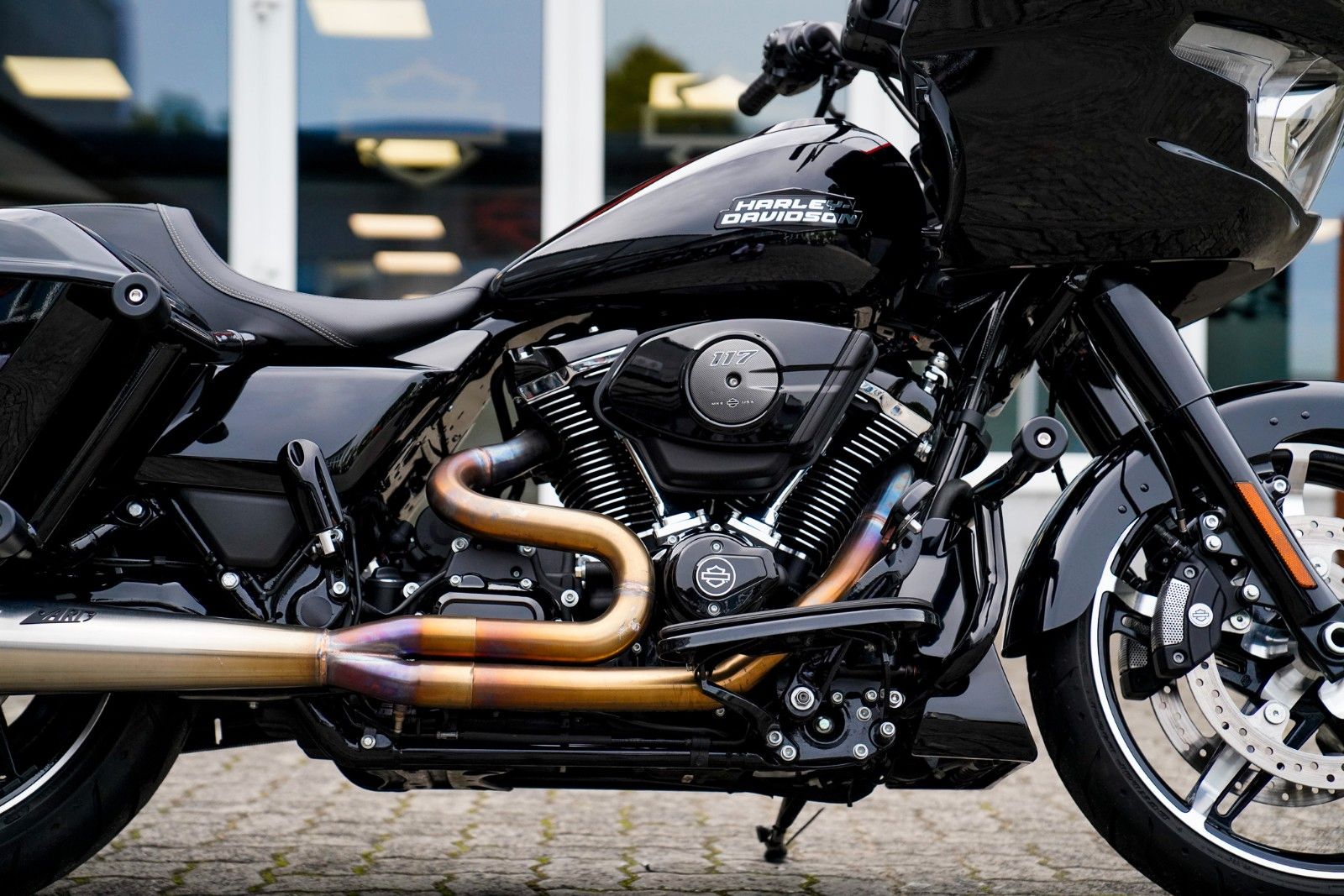 Fahrzeugabbildung Harley-Davidson Road Glide FLTRX 117 Cui - Zard Rick´s Lenker -