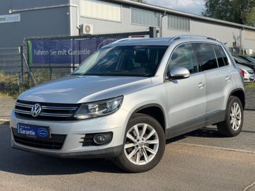 Volkswagen Tiguan - 1