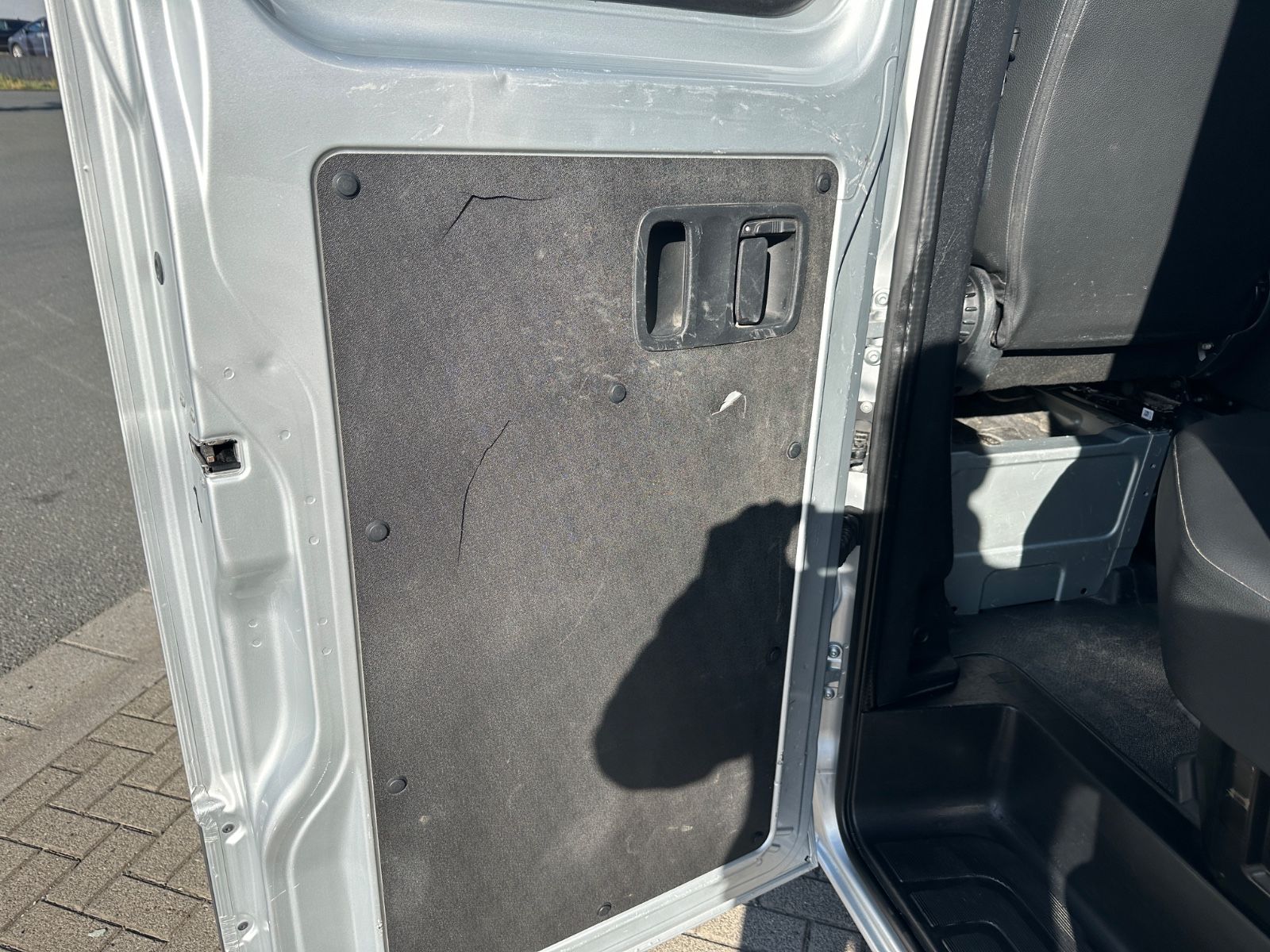Fahrzeugabbildung Mercedes-Benz Sprinter III PritscheDoKa RWD317/7Sitze/Navi/AHK