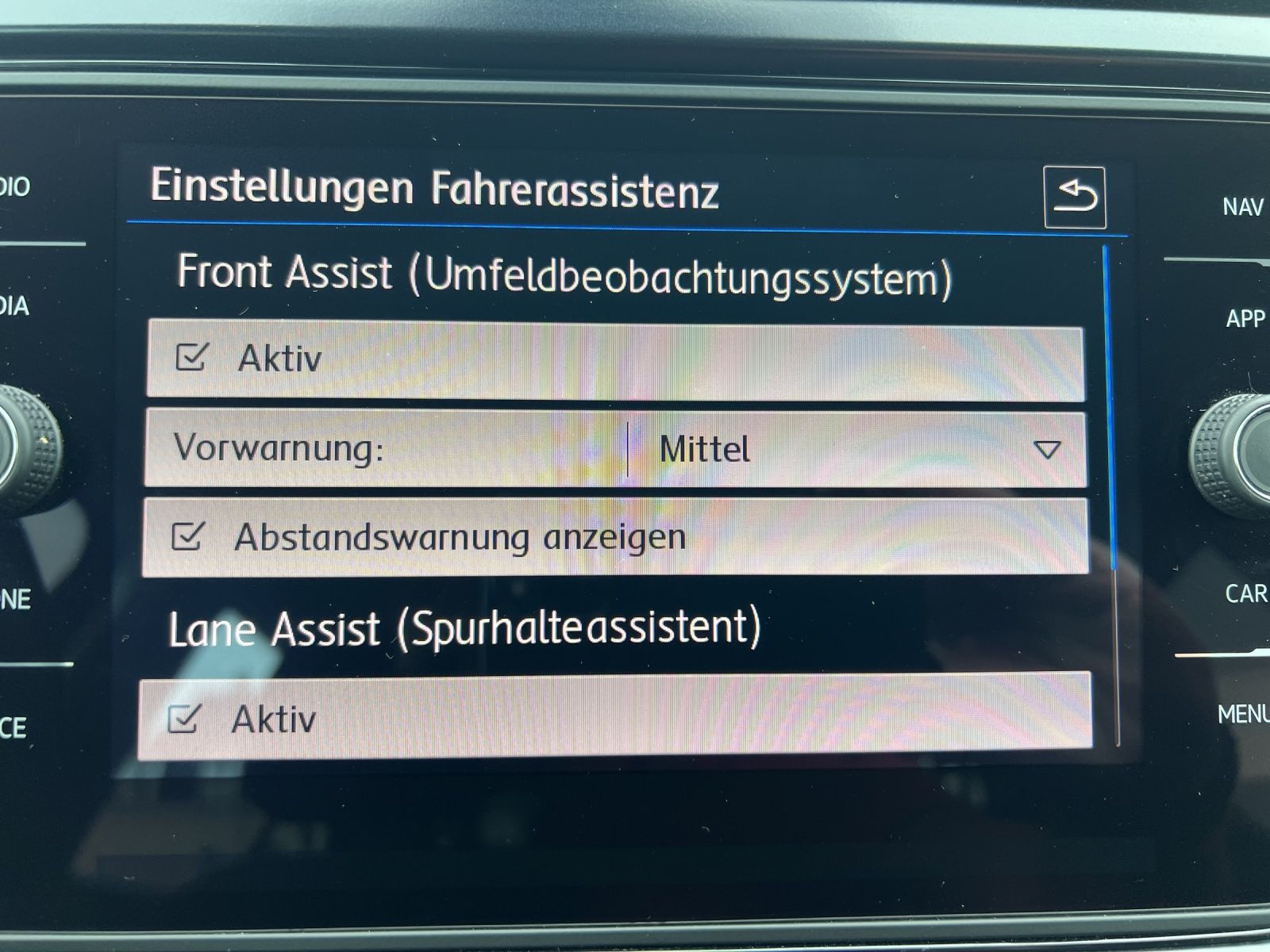 Fahrzeugabbildung Volkswagen T-Roc TDI Basis Navi SHZ SHZ Klima