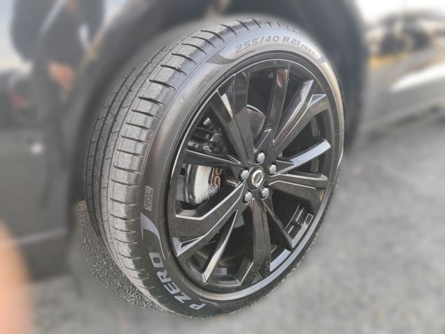 VOLVO XC 60 (Bild 10 von Array)