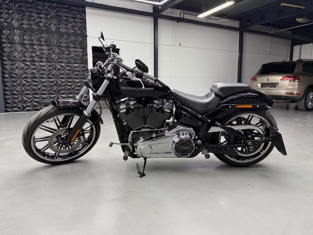 Harley-Davidson Breakout 114, Foto 9 von 24
