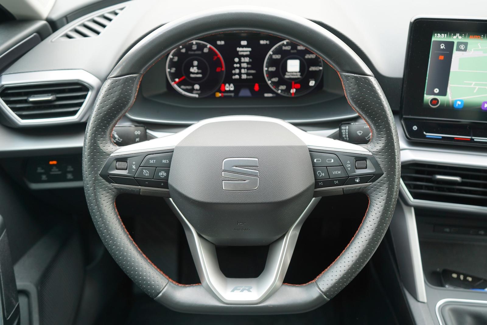Seat Leon Sportstourer 1.5 FR LED Navi DAB Kamera USB