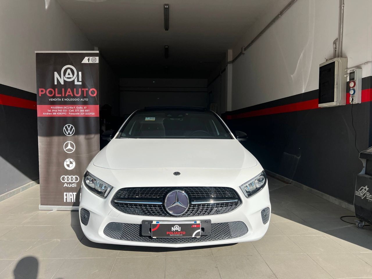 Mercedes-Benz Mercedes-benz A 180 d Automatic Business imagem 2