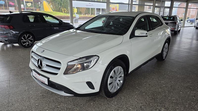 Mercedes-Benz GLA 200 CDI 4MATIC*TM*Kam+Park*BT